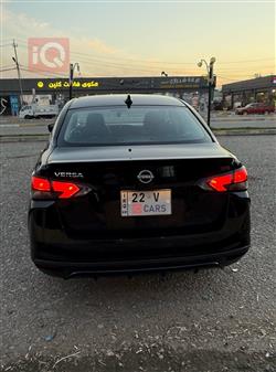 نيسان فيرسا